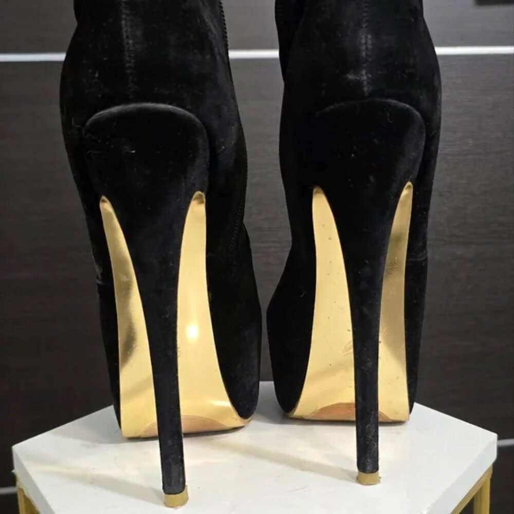 7.5 Party  Ready Super High Black High Heel Faux Suede Platform Boots